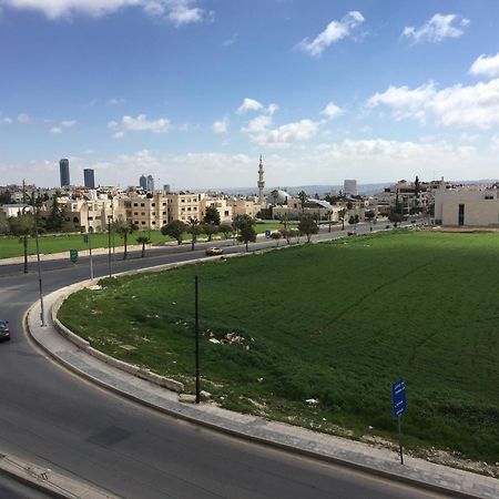 Abdoun Apartment عمان المظهر الخارجي الصورة