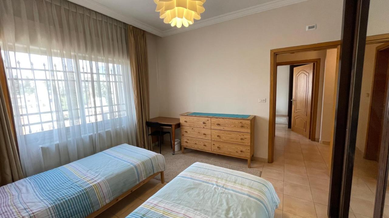 Abdoun Apartment عمان المظهر الخارجي الصورة