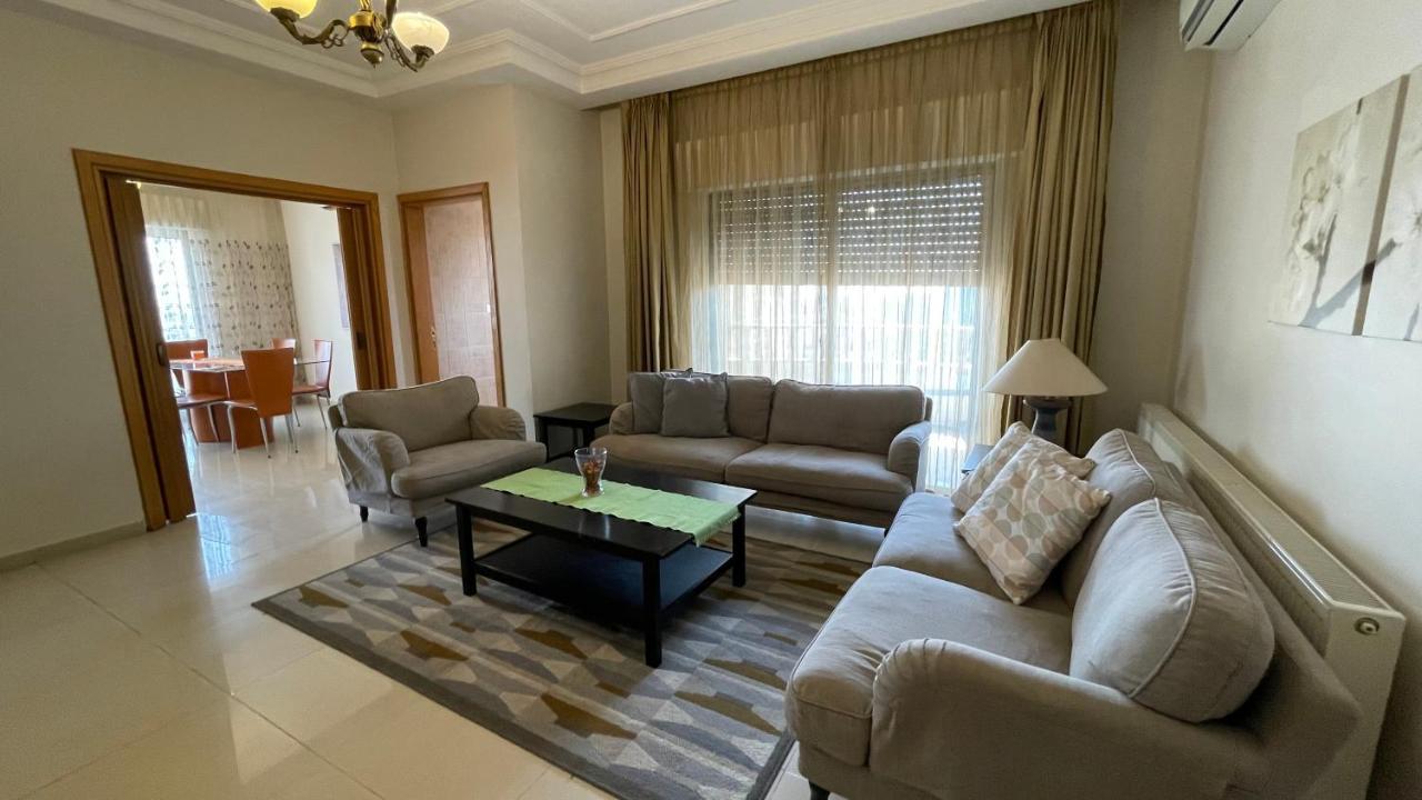 Abdoun Apartment عمان المظهر الخارجي الصورة