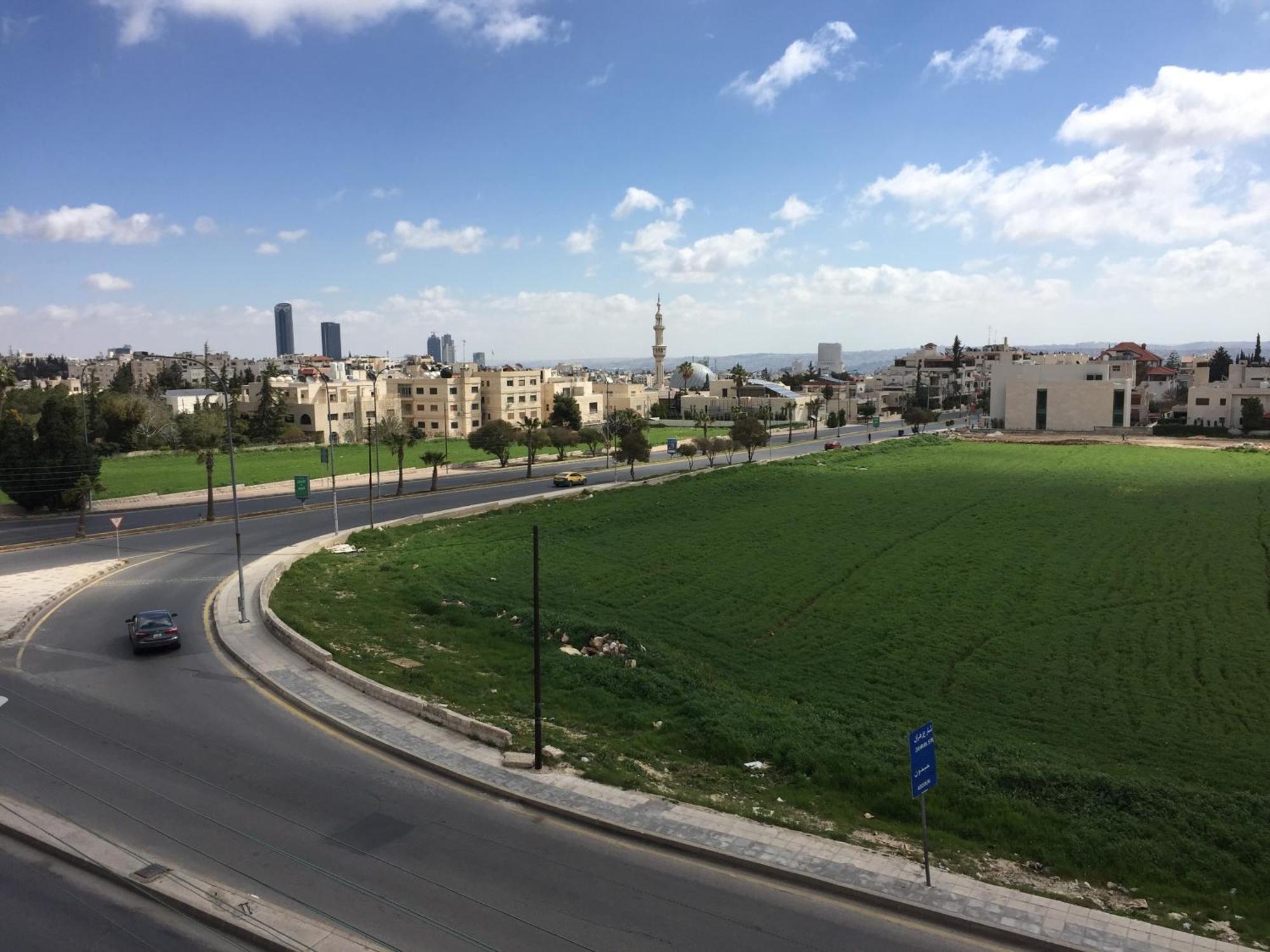 Abdoun Apartment عمان المظهر الخارجي الصورة